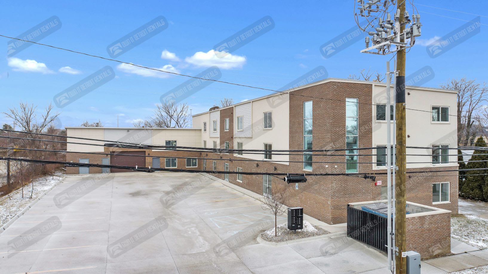 4504 Oakwood Blvd Apt 1 – photo 2