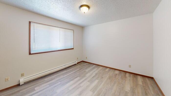 1100 Pleasant Street – photo 4