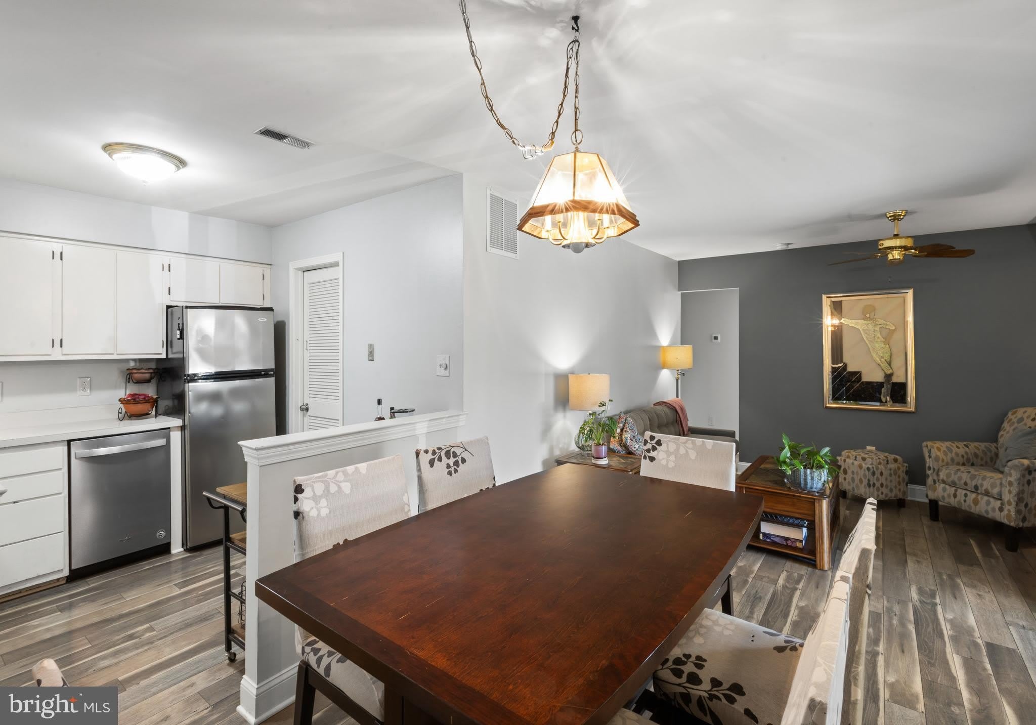 17 CHELSEA Court – photo 5