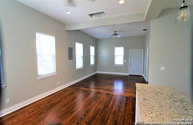 114 Oleander Street – photo 5