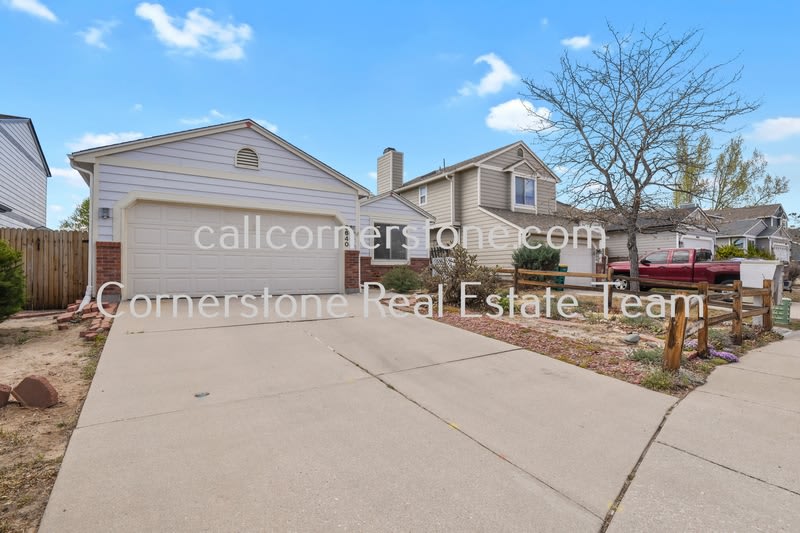 8640 Boxelder Drive – photo 4
