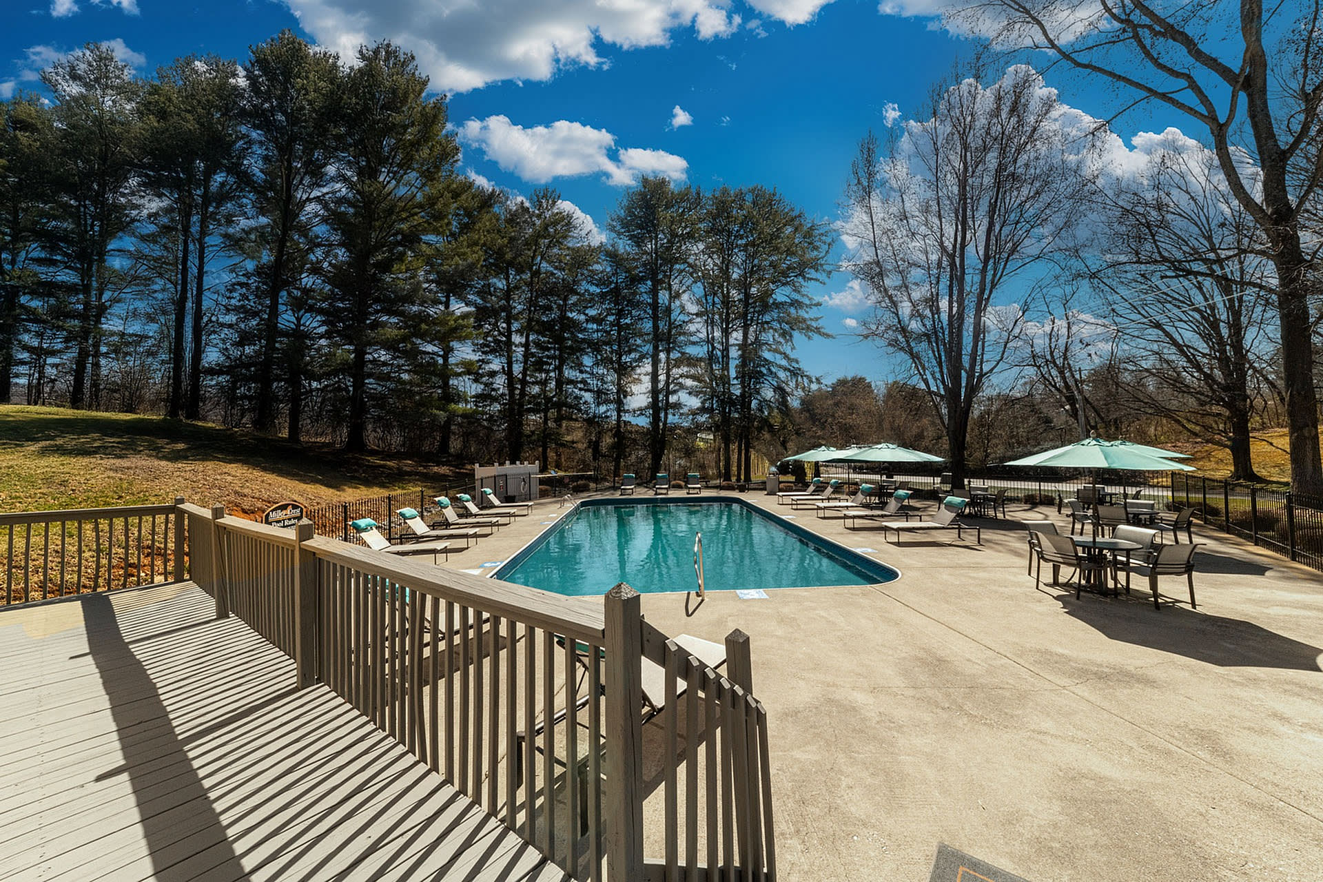 Limited Time Special All Utilities Included First Month Free With A 13 Month Lease – photo 3