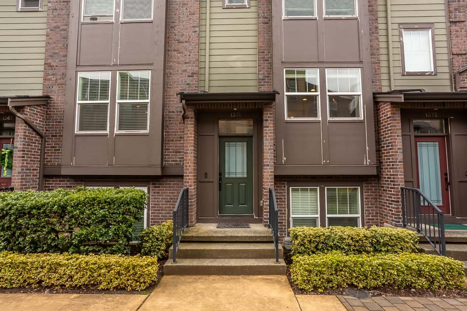 Welcome to the Brownstones at Issaquah Highlands Available August 1st – photo 2