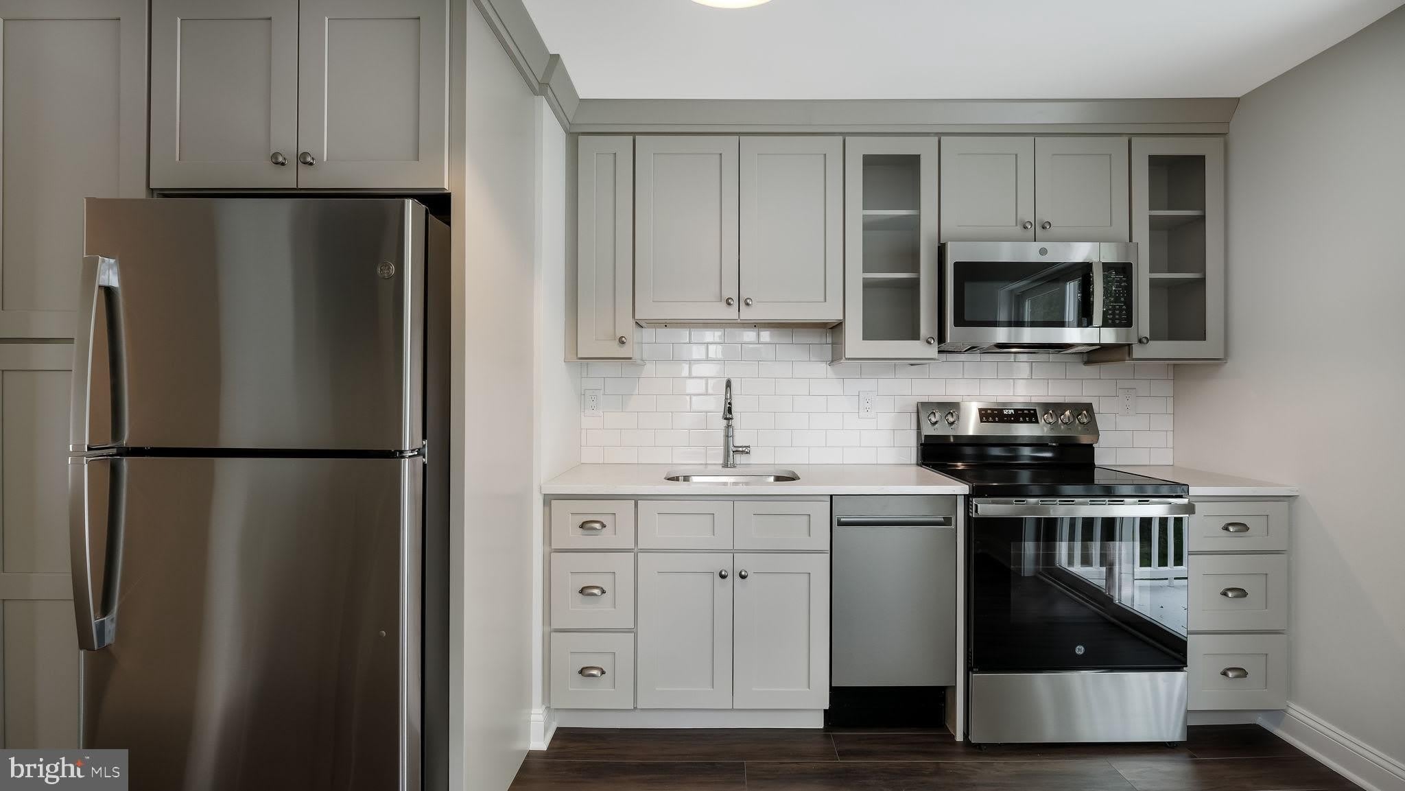 115 HARVEY Avenue – photo 3