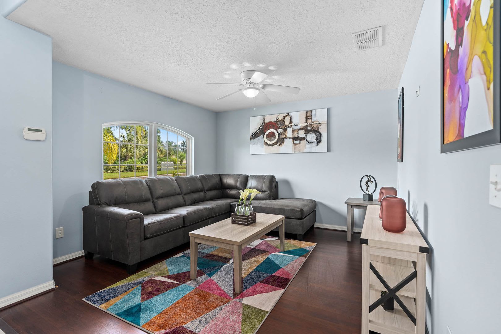 Large Beautiful Legacy Park Villa: 5BR, Pool & Near Disney – photo 4