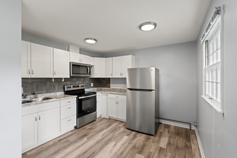801-805 Lester Harris Road – photo 3