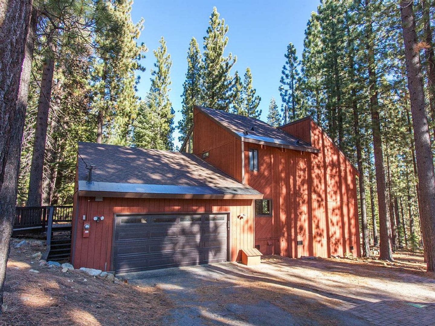 A Rare Find In Tahoe Spacious 4Bd House Available Now Call To View Today Available To View On 8 10 26 – photo 3