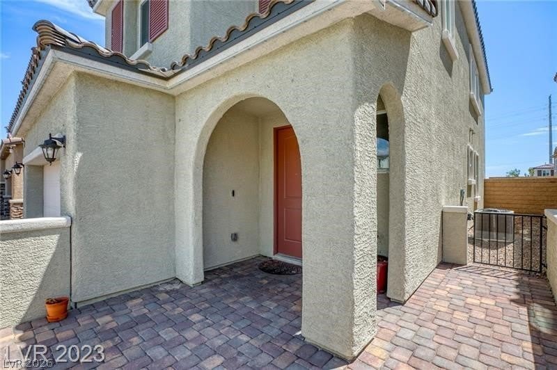 8060 Skye Dragon Street – photo 4