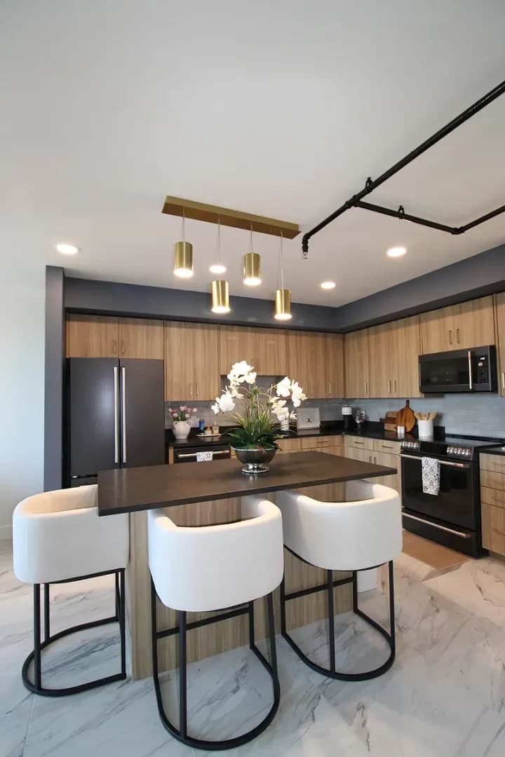 Marche at Midtown- 1309 Thomasville (OBMH) – photo 2