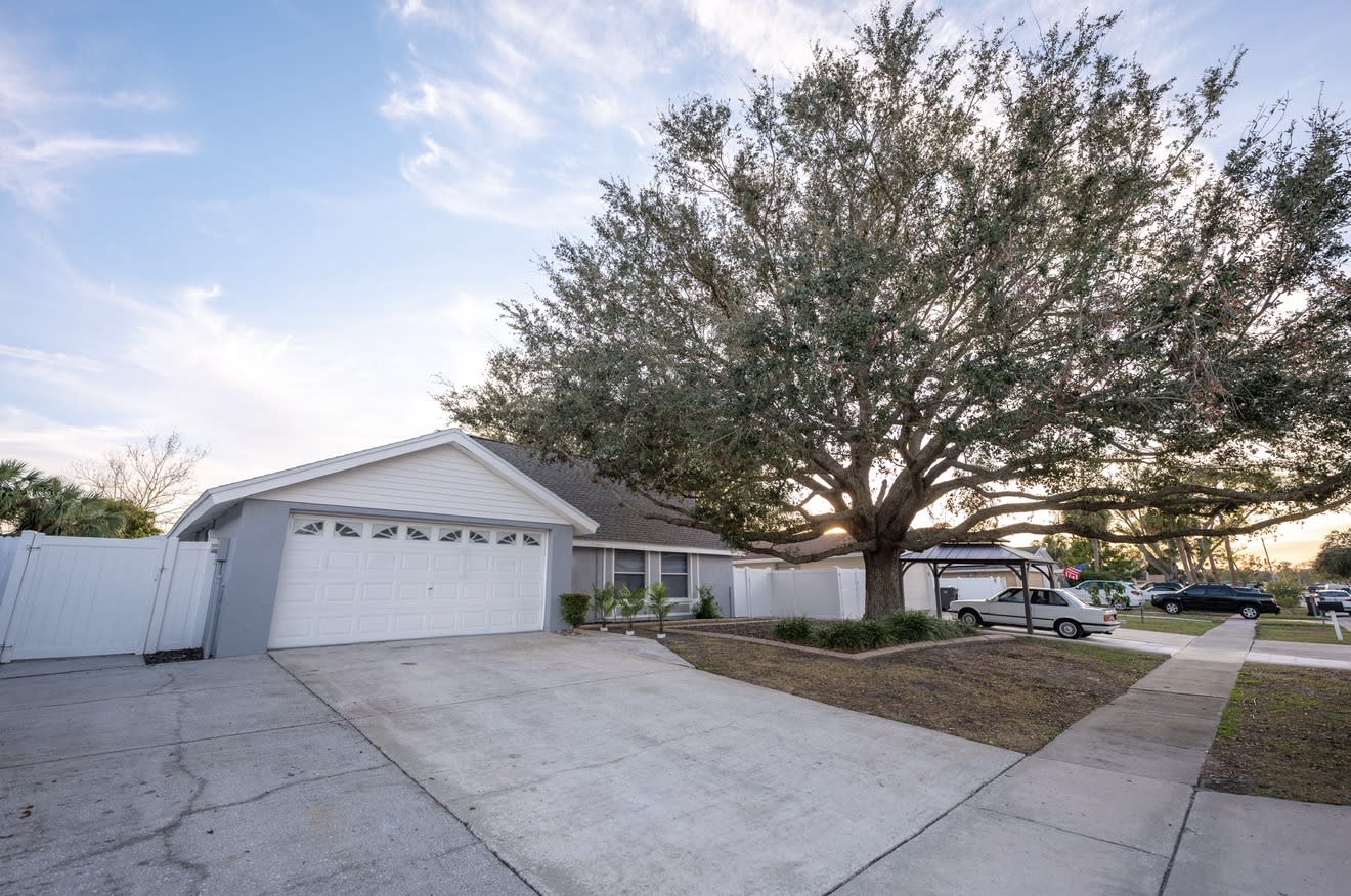 6820 Fountain Avenue – photo 2