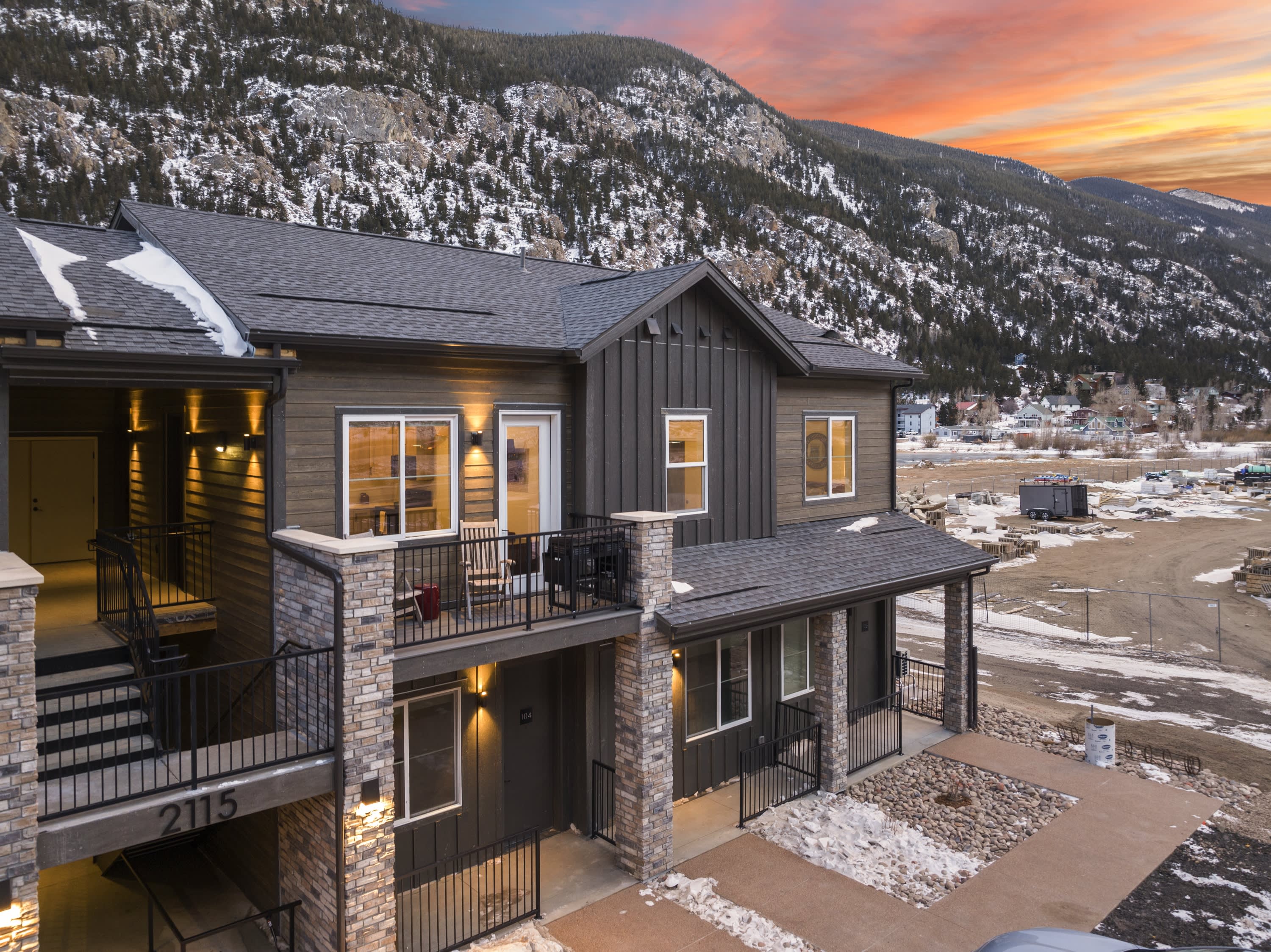 2111 Hummingbird Way – photo 2