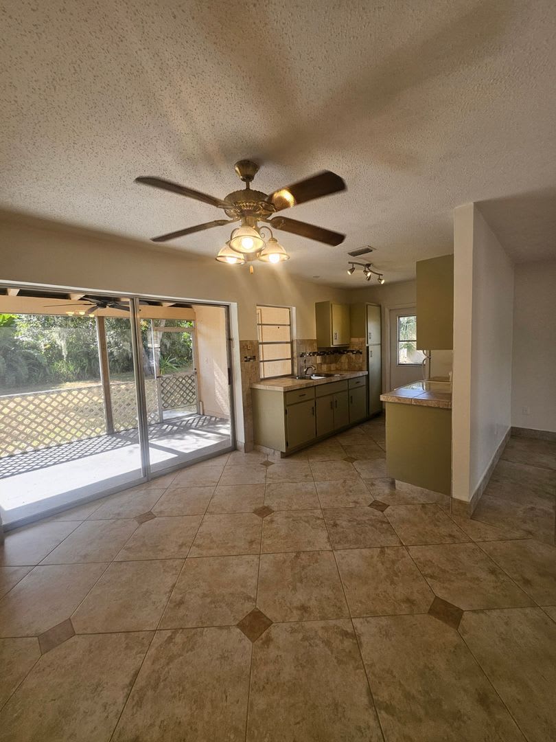 Single Family Home In Port Charlotte – photo 4