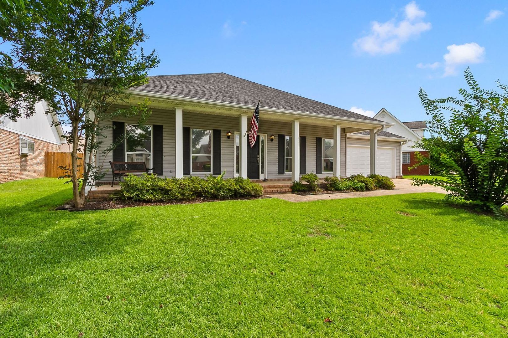 Lovely 3 Bed 2 Bath Clear Creek Subdivision In Northport Apply Today – photo 1