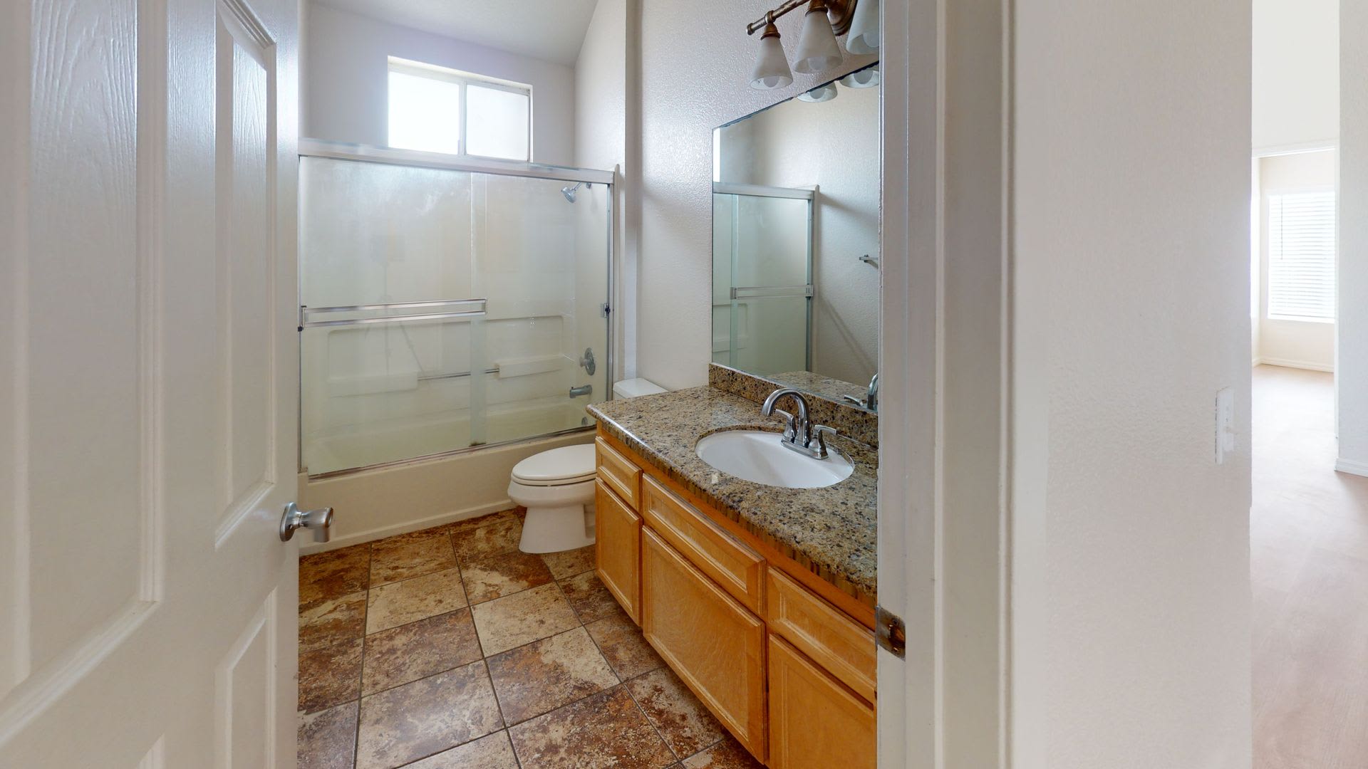 3 Bed Condo End Unit Gated Community – photo 5