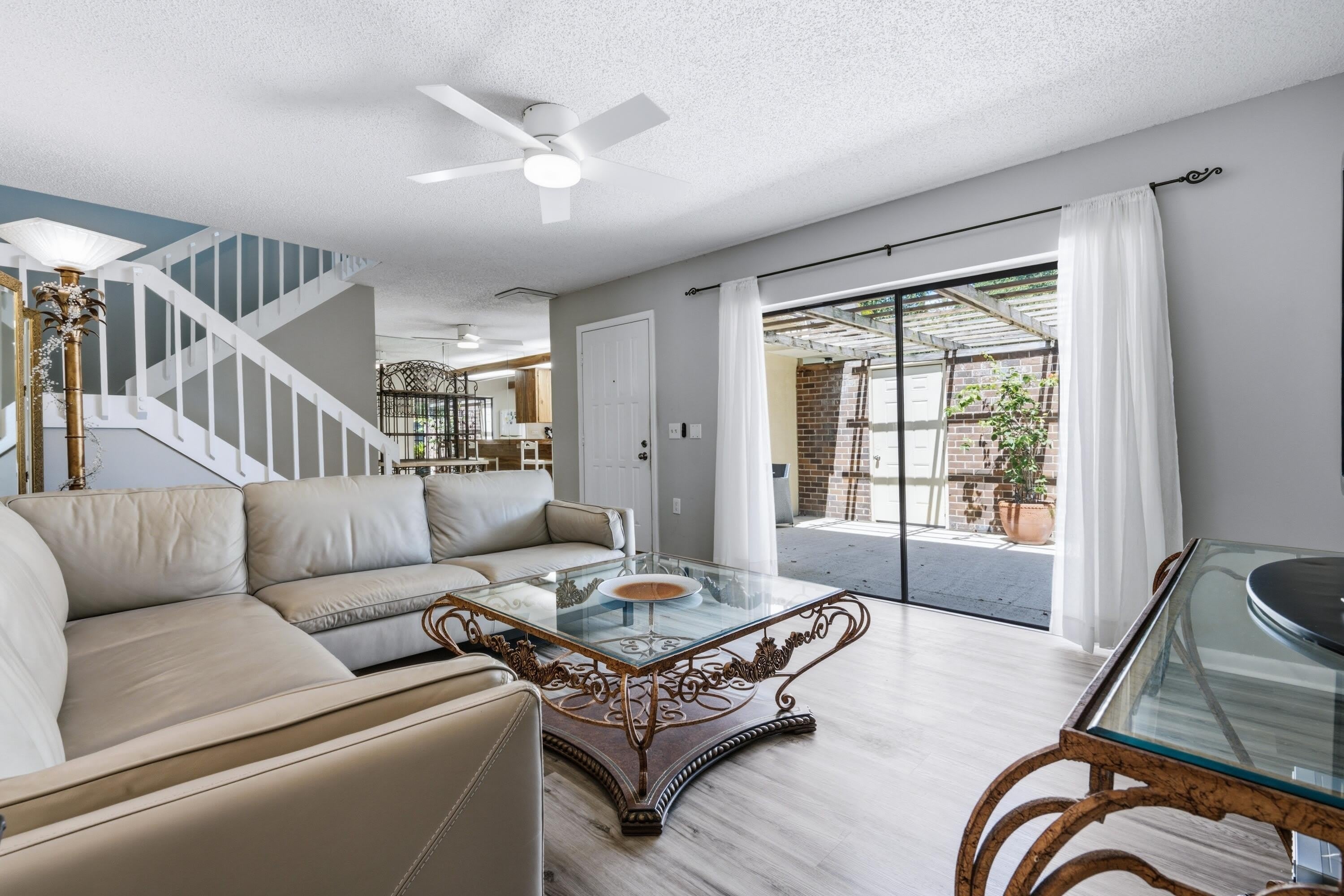 605 6TH Terrace – photo 5