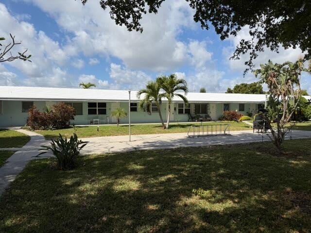 3801 Ne 22Nd Terrace – photo 1