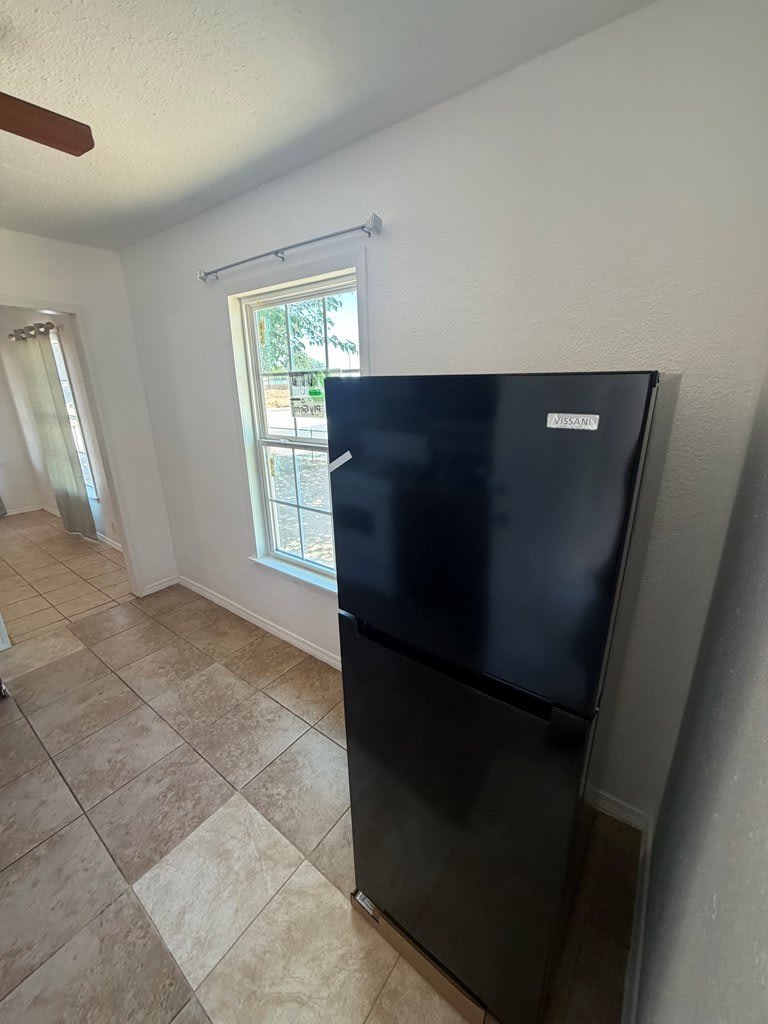 401 Benton – photo 4