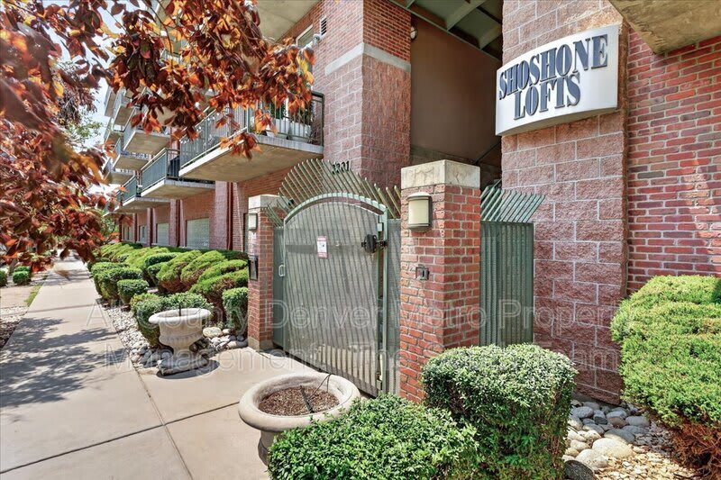3201 Shoshone St – photo 5