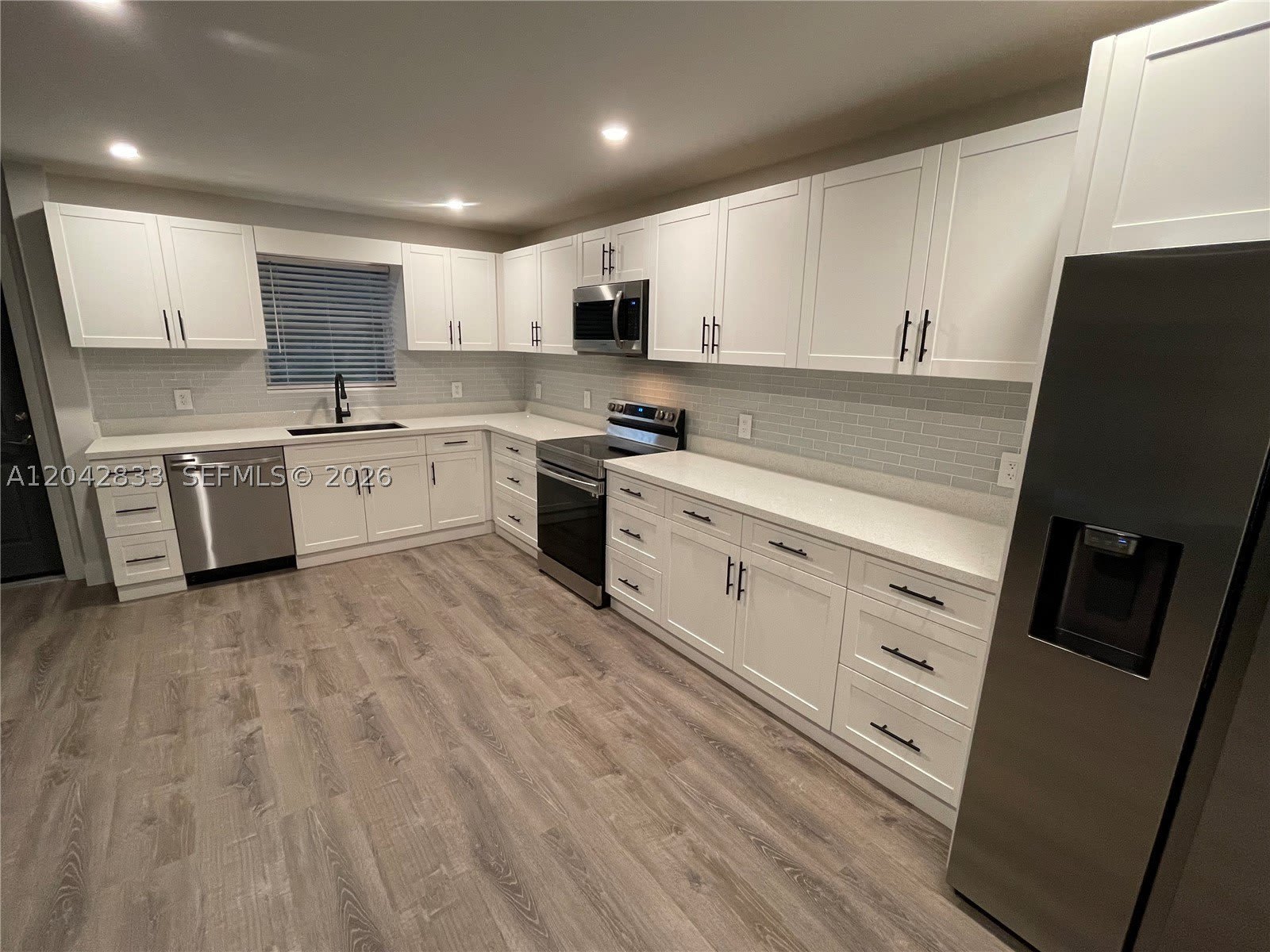 10751 SW 48th St – photo 4