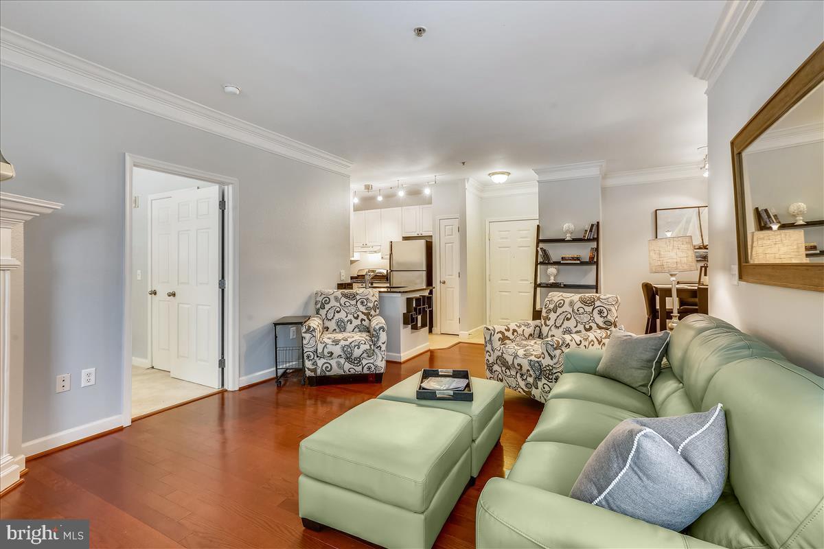 501 Hungerford Drive – photo 5