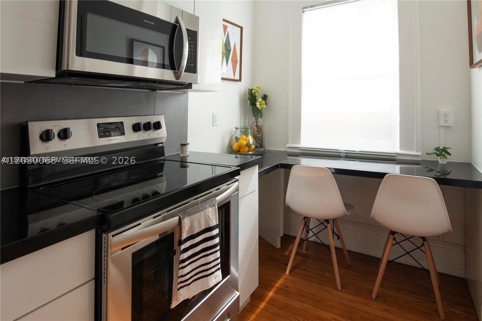 124 Mendoza Ave – photo 2