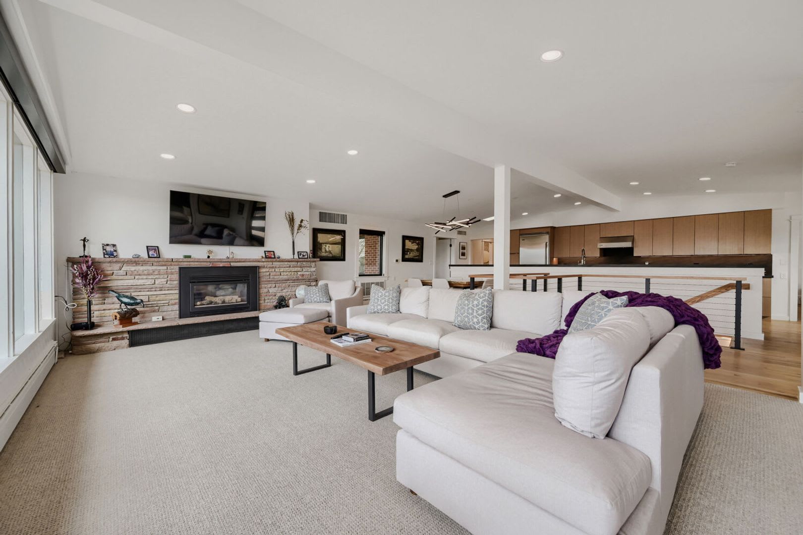 Panoramic Peaks And Ultimate Boulder Retreat – photo 4