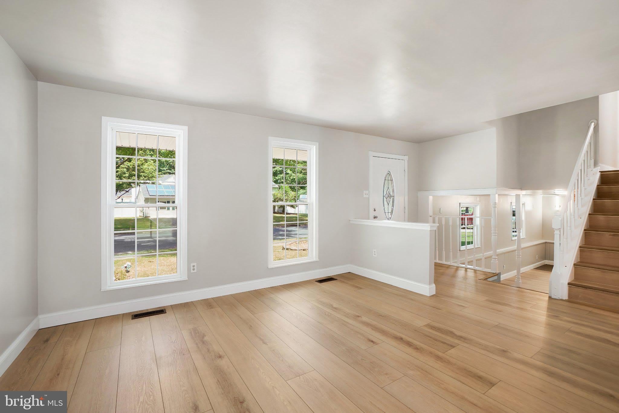 15950 ALAMEDA Drive – photo 4