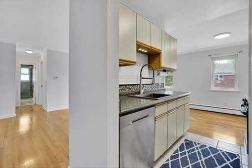 272 Regency Park Dr – photo 5