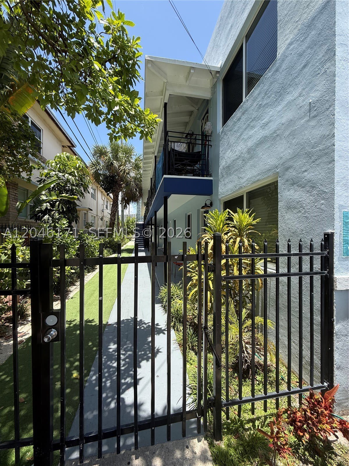 1450 Lenox Ave – photo 3