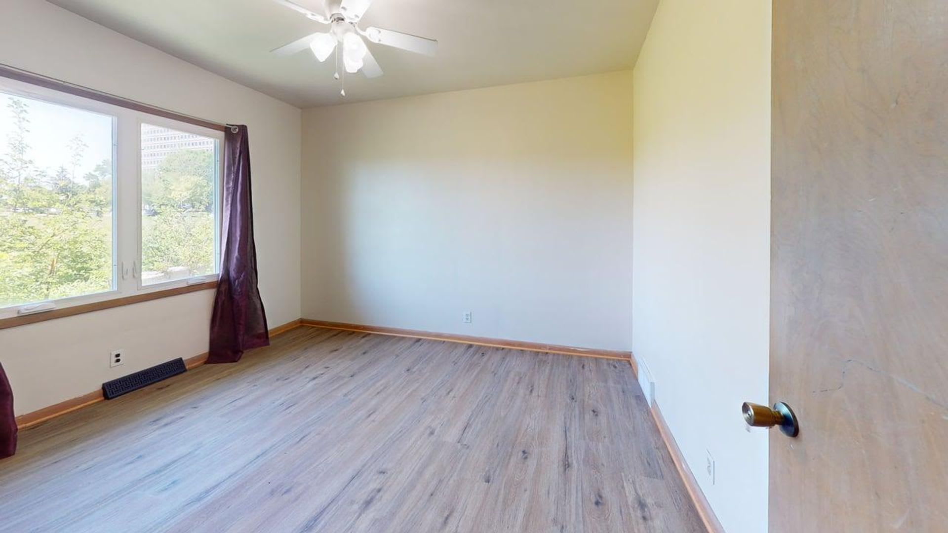 Great Duplex on Campus – photo 5