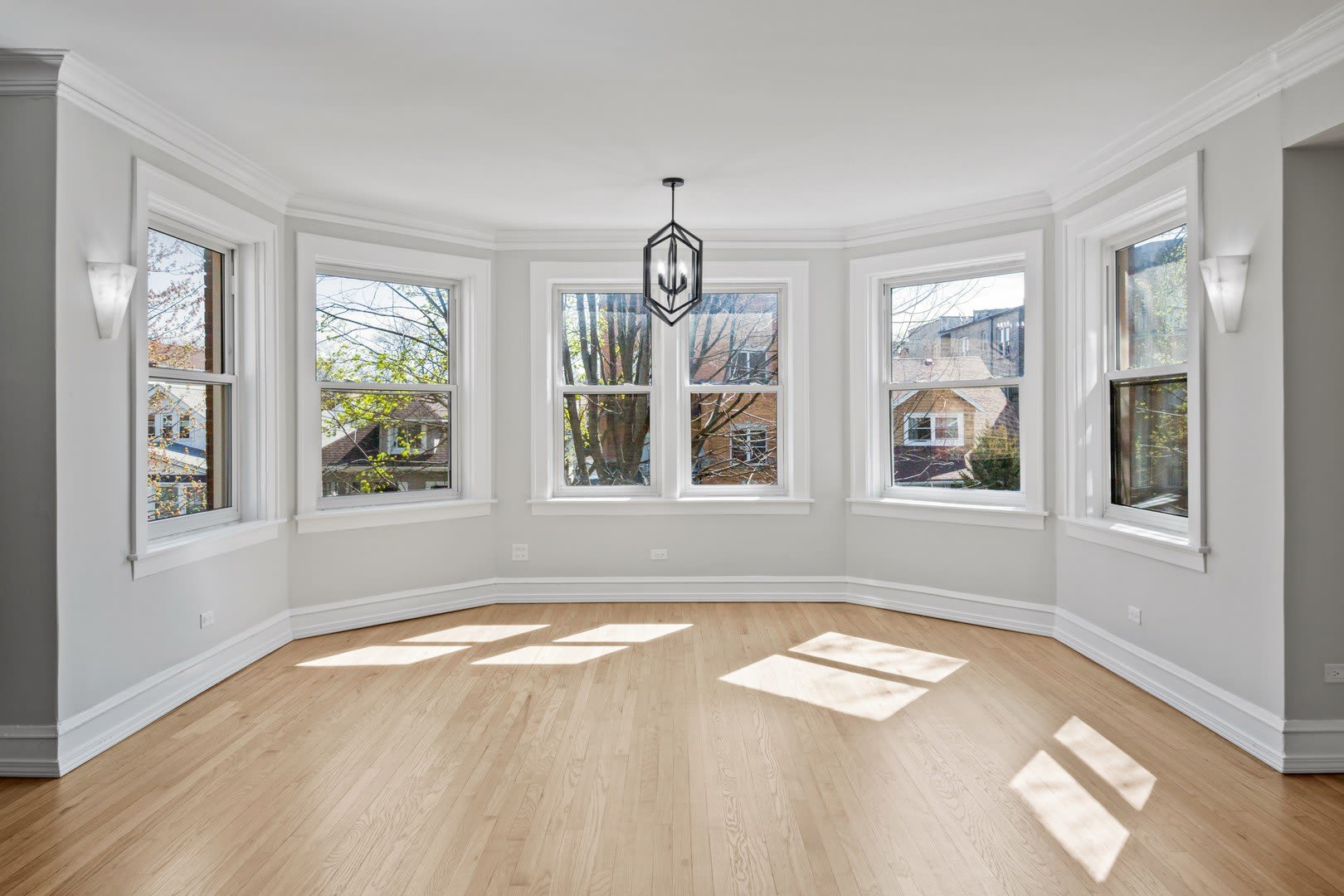 4834 N Springfield Avenue – photo 4