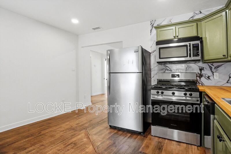 410 Mccarty Street – photo 3