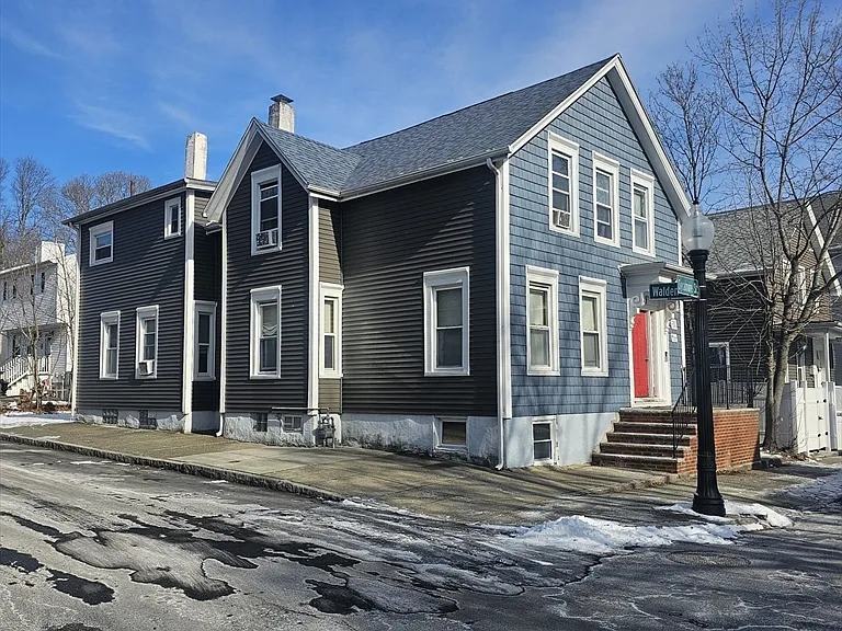 39 Sycamore St – photo 2