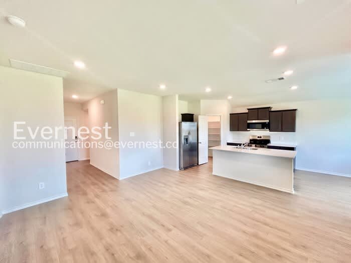 324 Wild Rose Way – photo 3