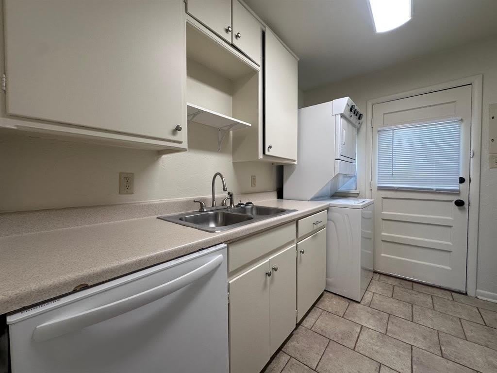 500 Stinson Street – photo 5
