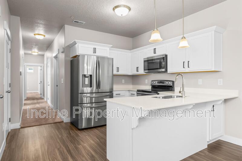 752 N 260 W – photo 3