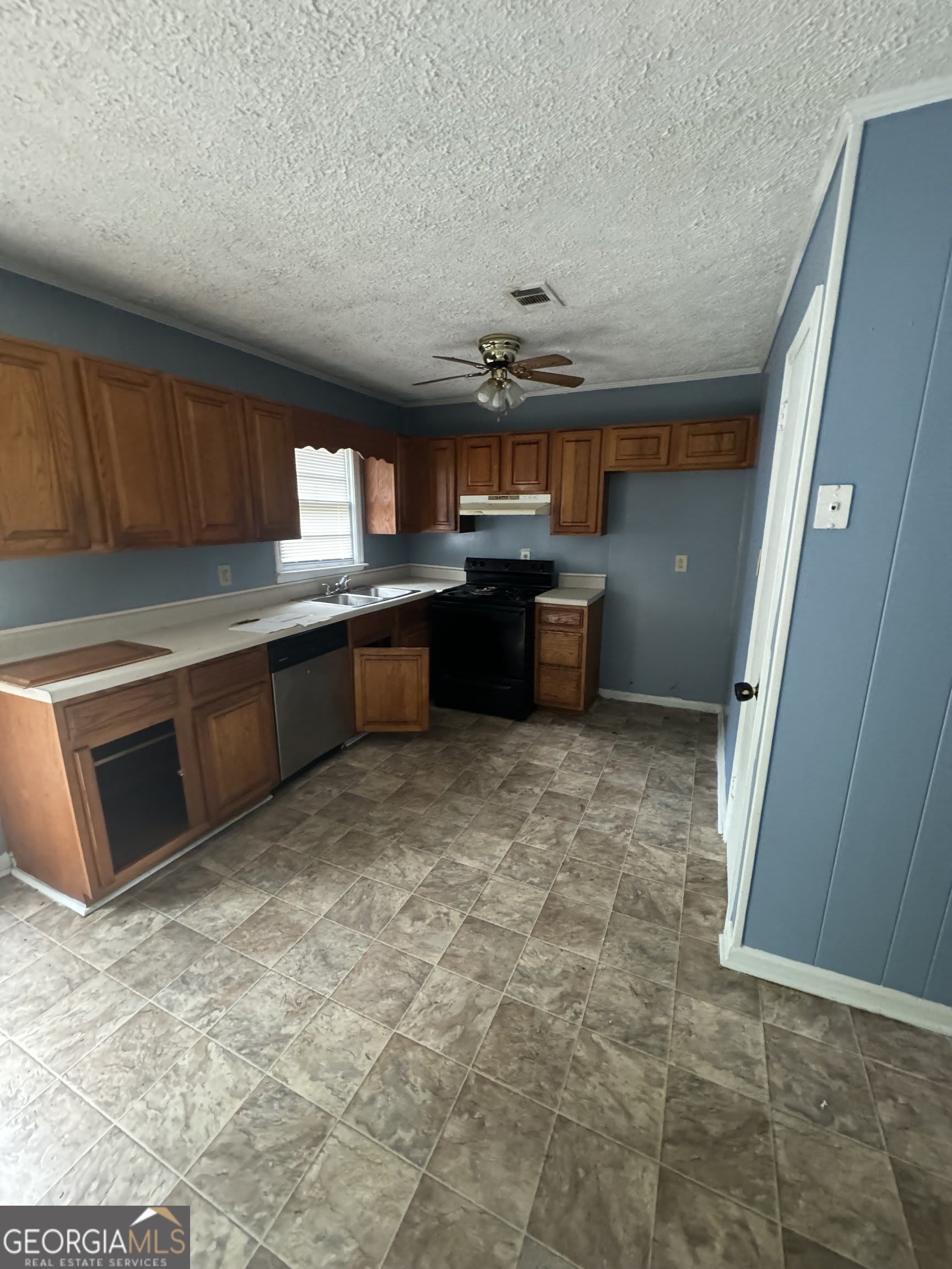 4300 Essex Road – photo 4