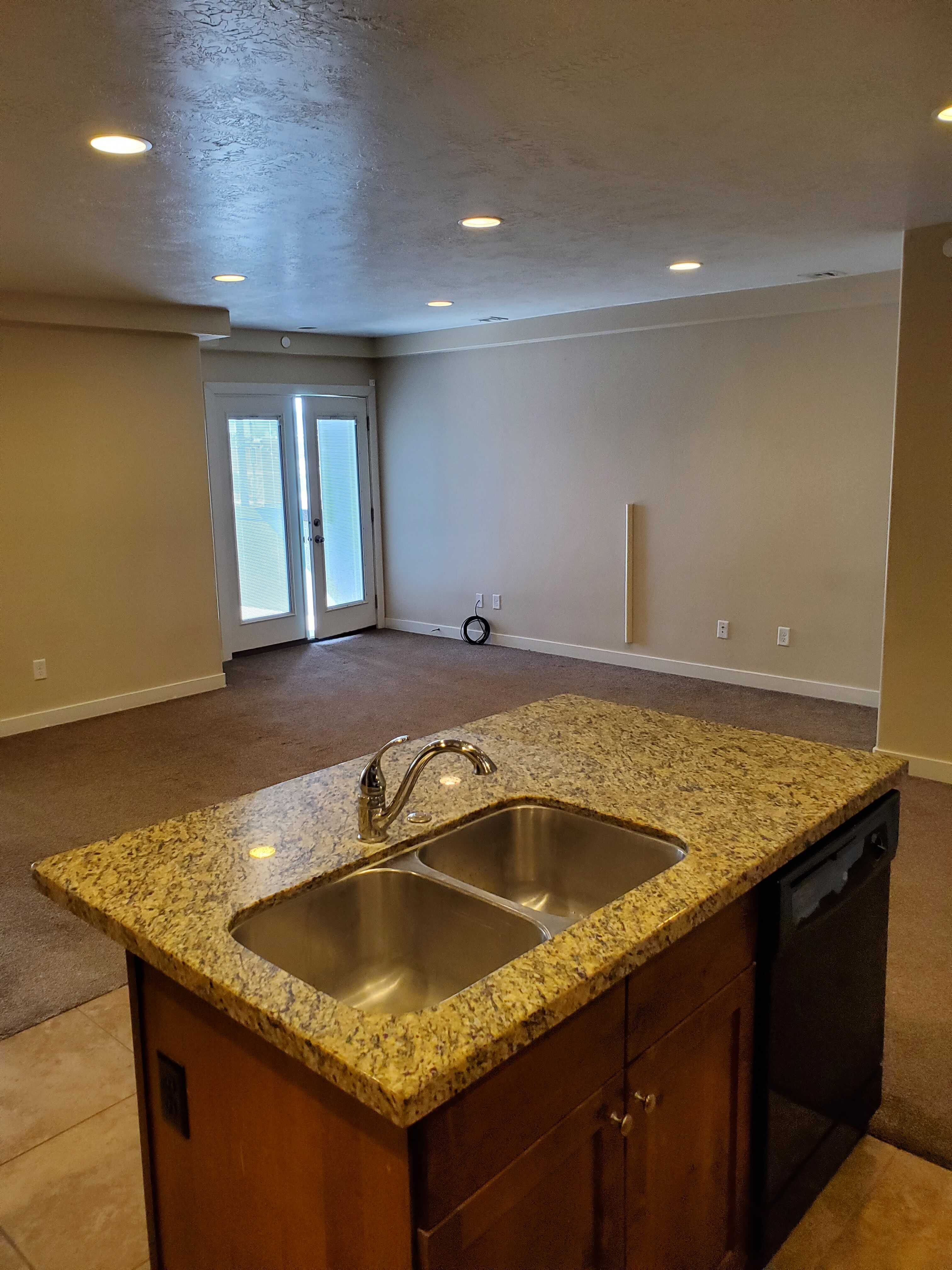 180 South Main Street – photo 4