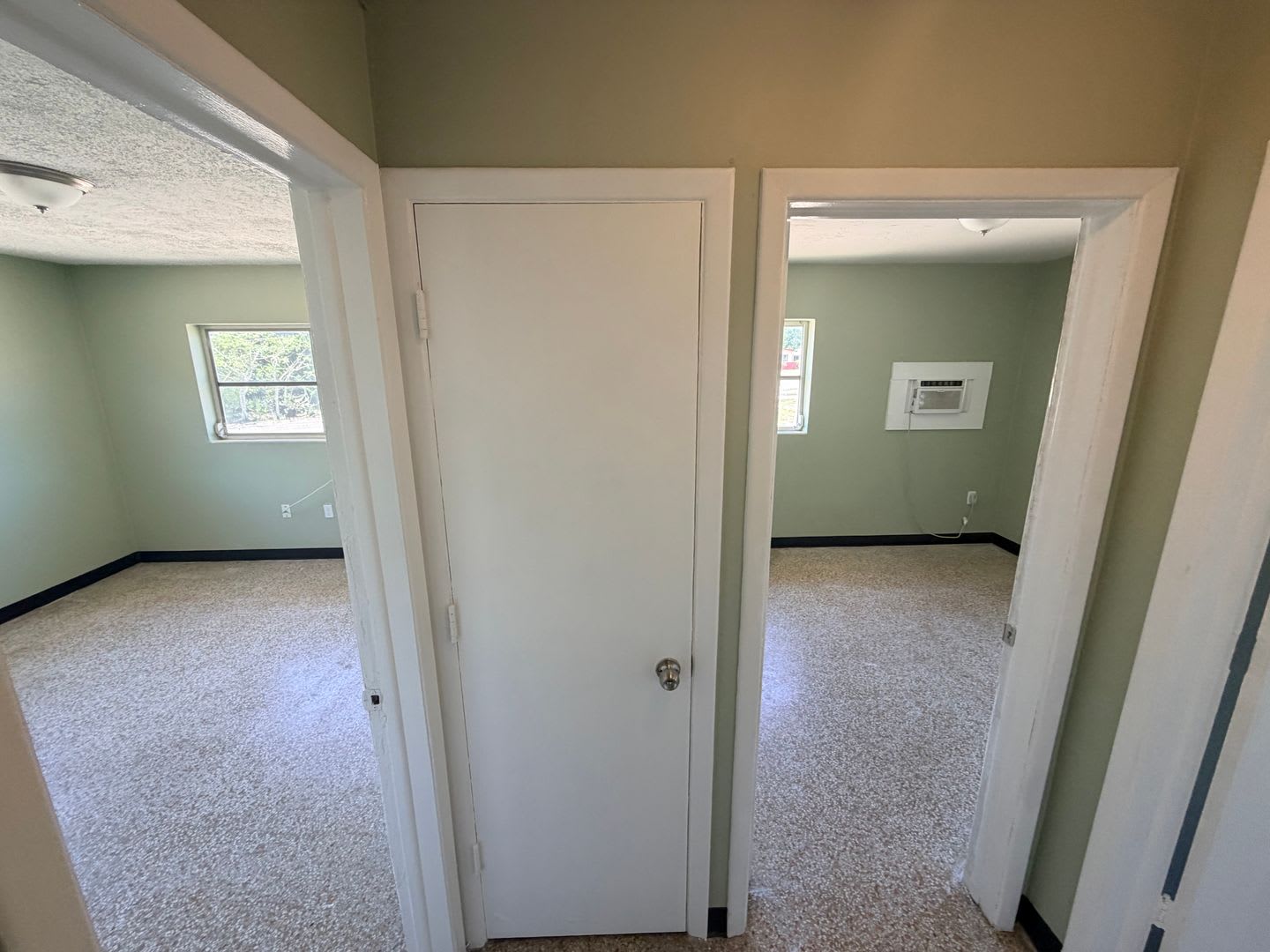 Corner lot 2 Bedroom, 1 Bath Home in New Port Richey – photo 5