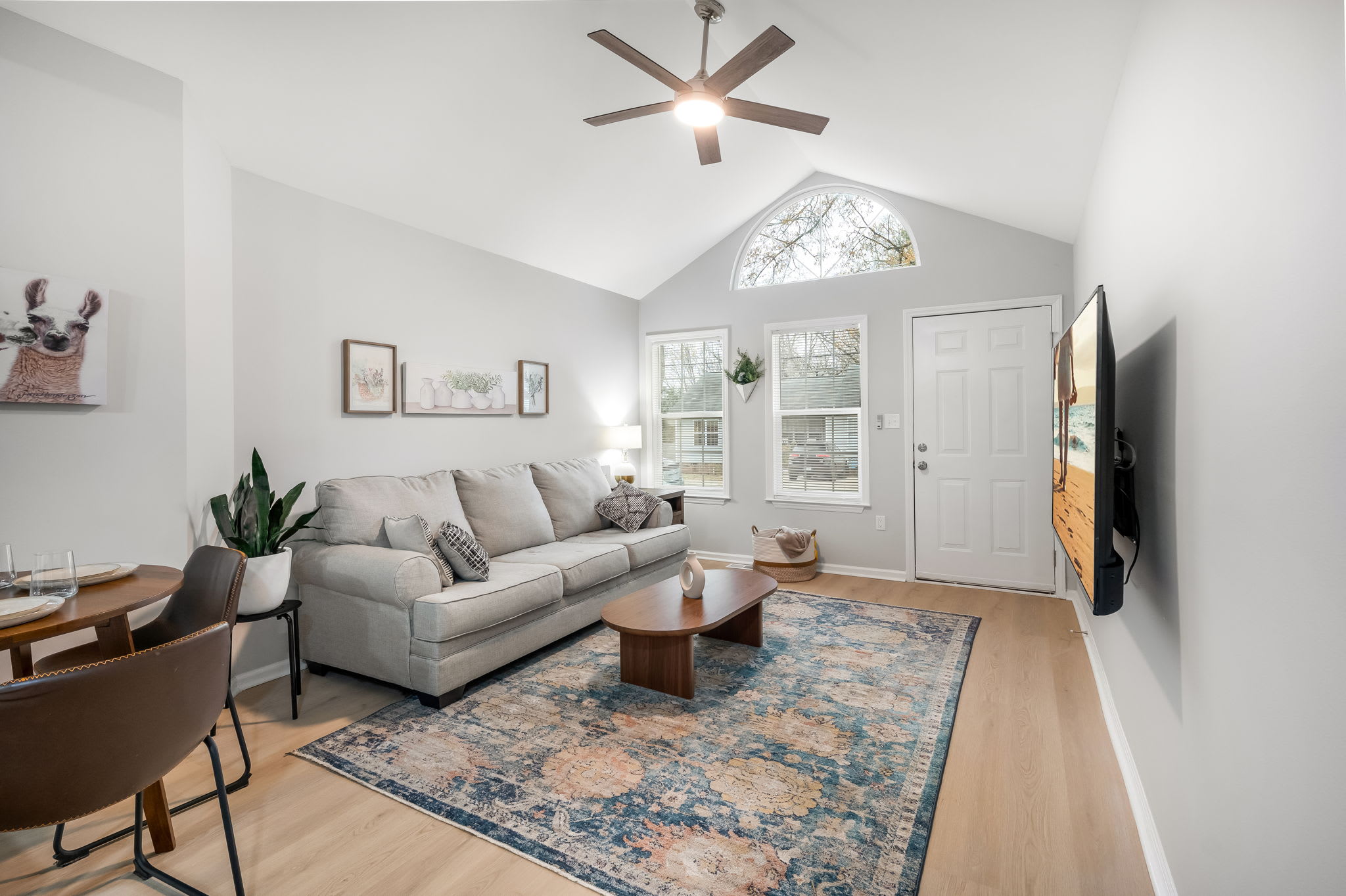 420 Alpha Street – photo 2