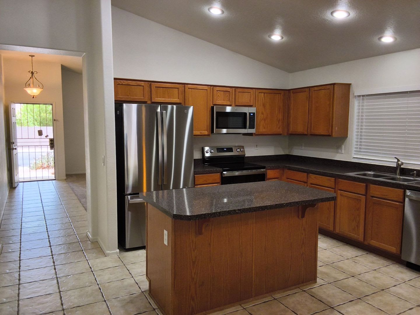 FABULOUS Mesa Home – photo 2