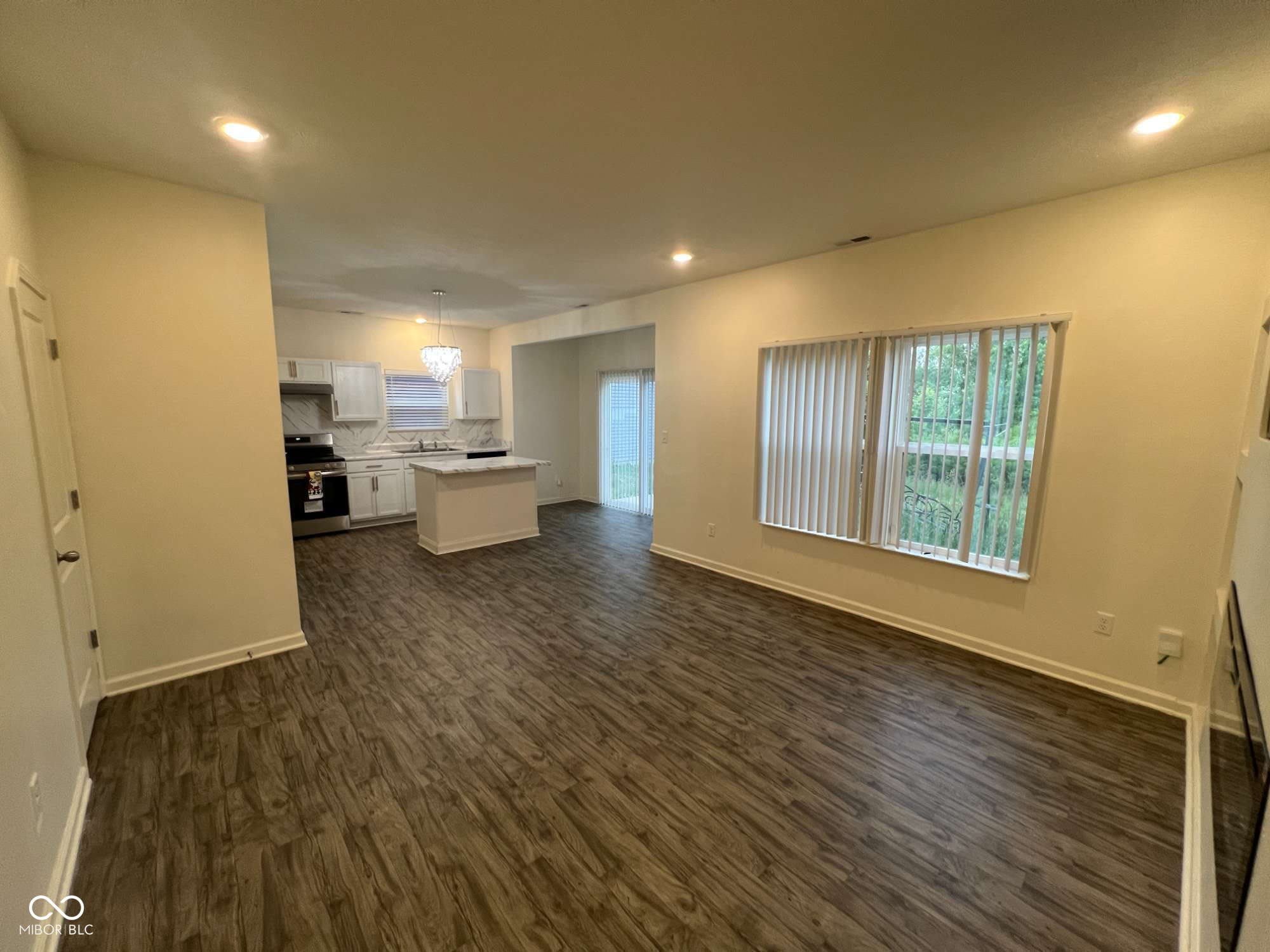 10905 Penwell Way – photo 4