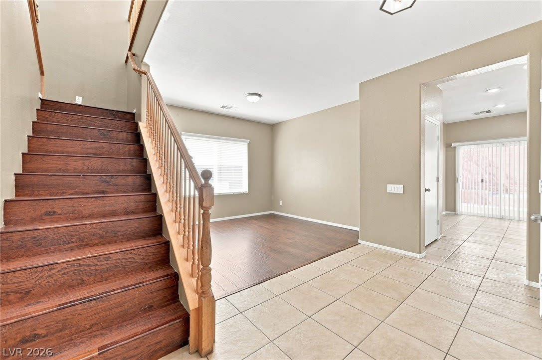 11240 Woodland Violet Avenue – photo 3
