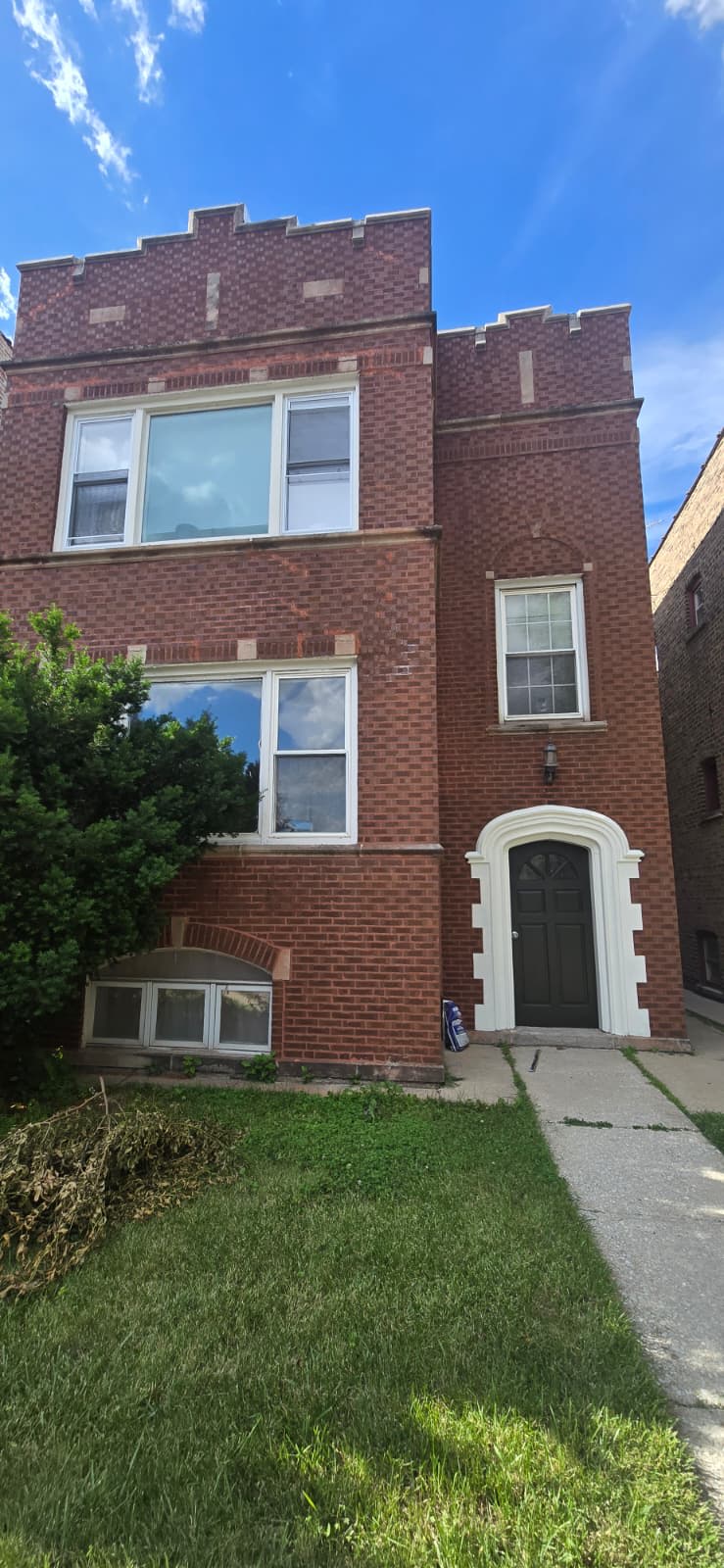 5336 W Foster Ave – photo 1