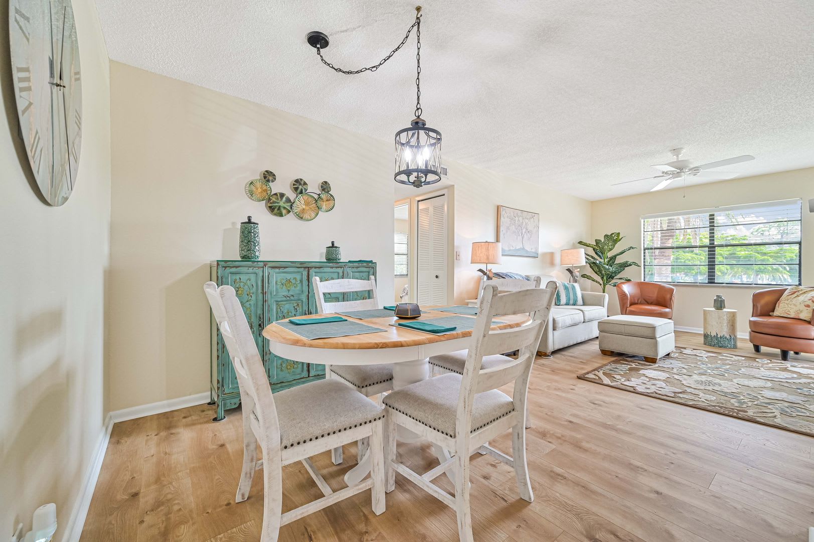 Renovated 1 1 Condo Annual Lease Whiskey Creek – photo 2