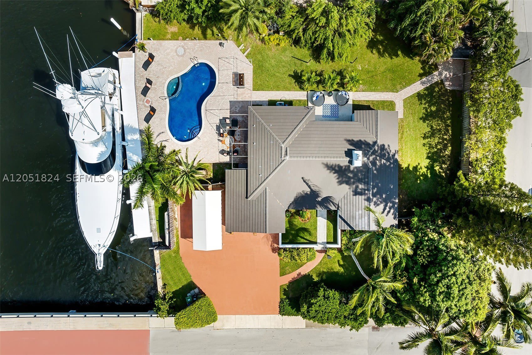 2301 E Las Olas Blvd – photo 2