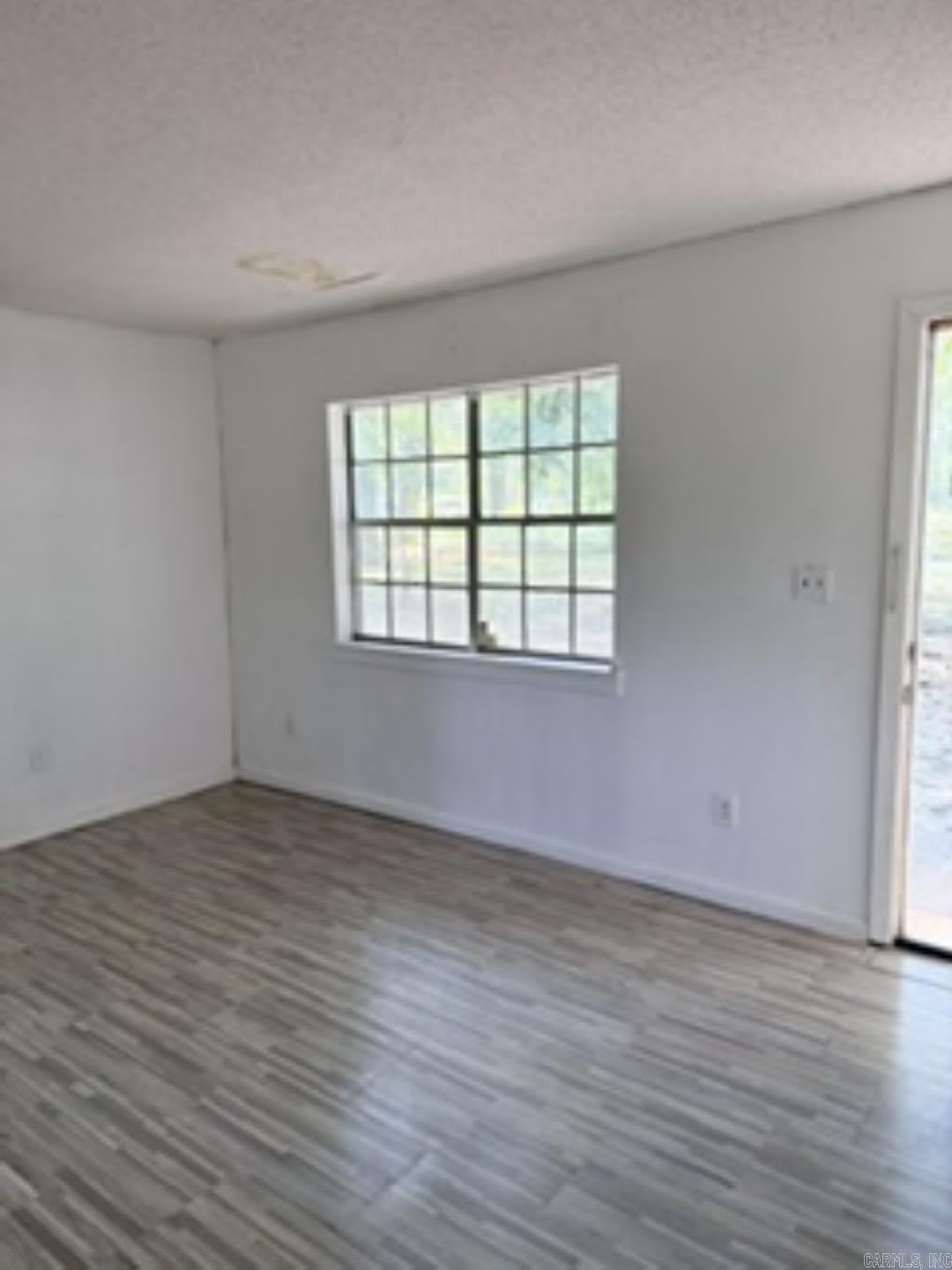 202 Bluebird Lane – photo 4
