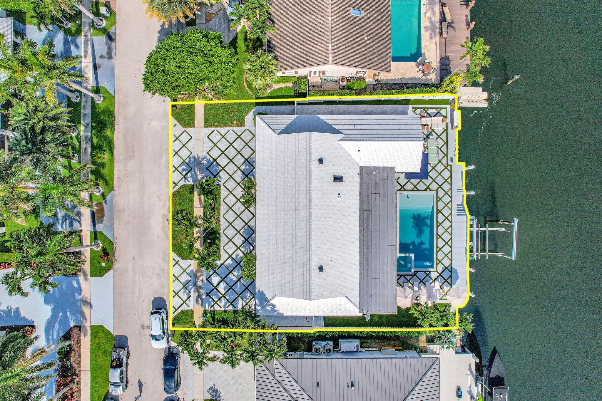 885 Nafa Drive – photo 4