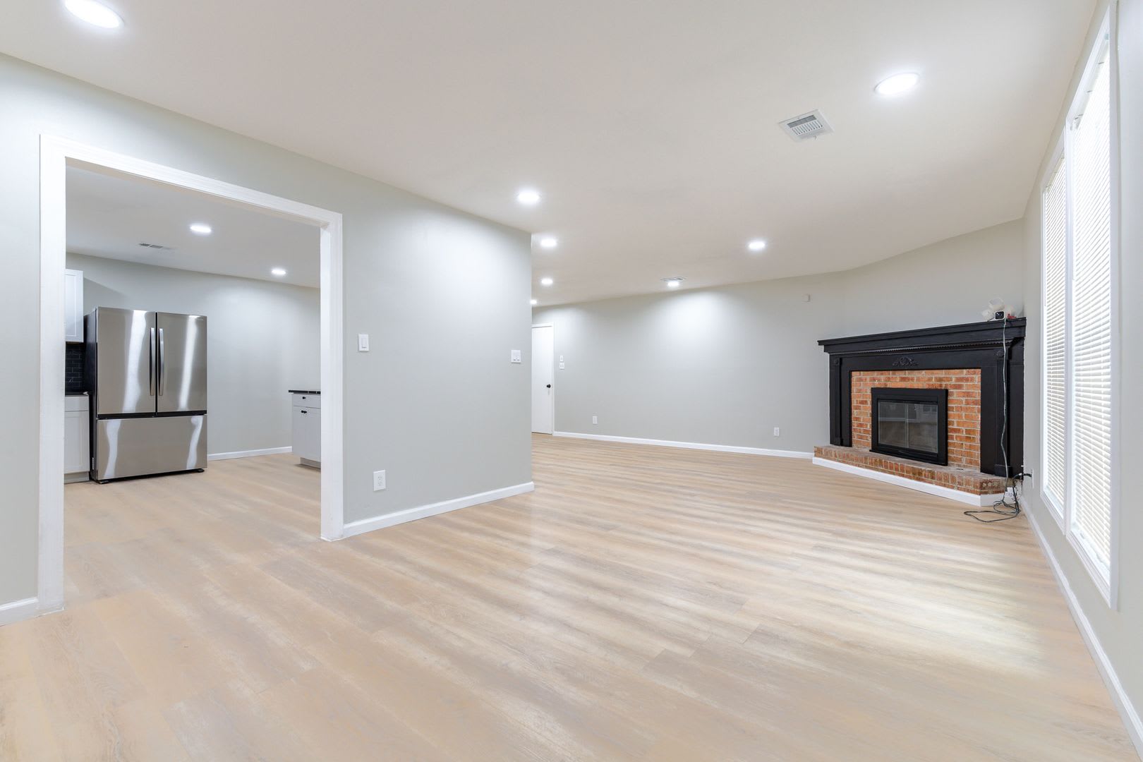 Stone Mountain 3 Bed 2Ba Gem – photo 2