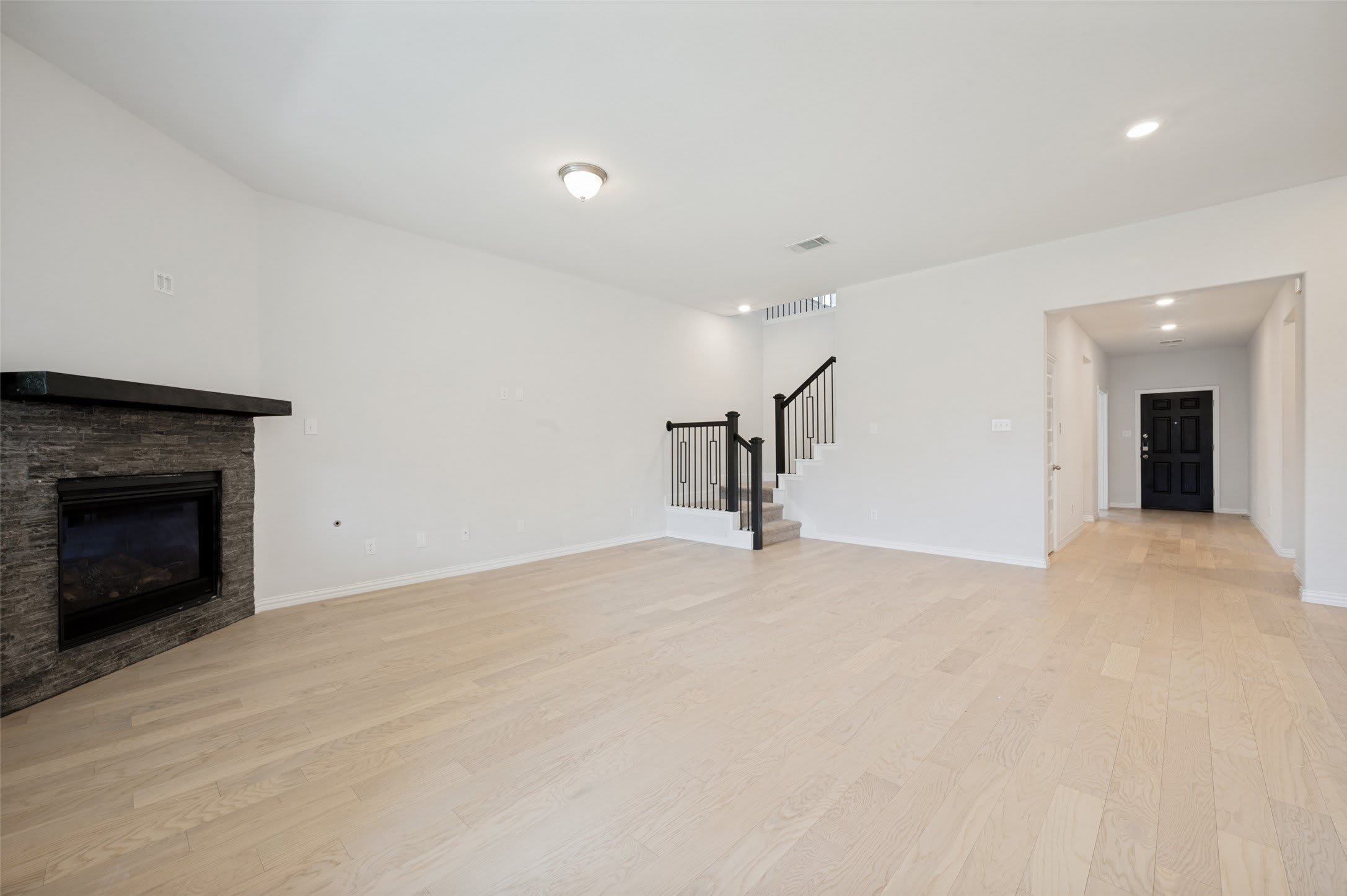 3437 Loftwood Lane – photo 5